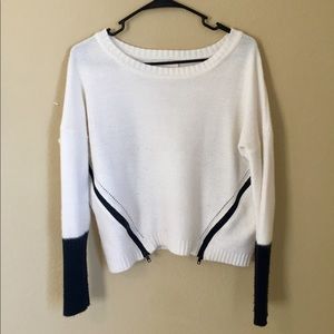 Blank and white long sleeve sweater